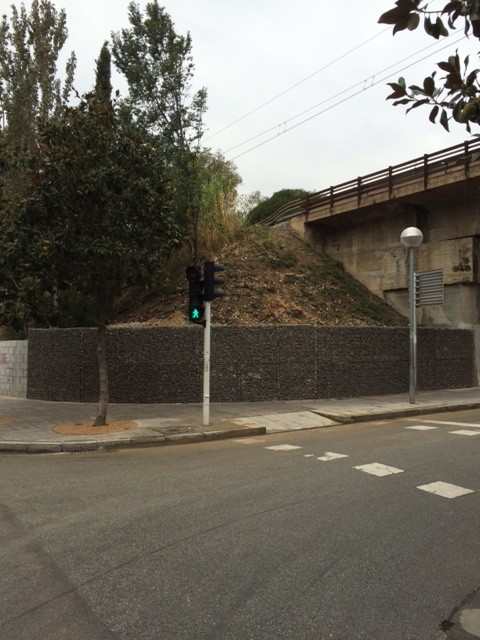 Muro de gaviones terminado