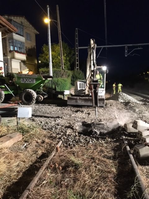 Demolición plataforma hormigón horario nocturno