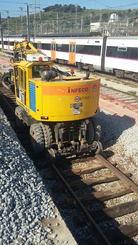 Premontaje de parejas y posterior montaje de vía