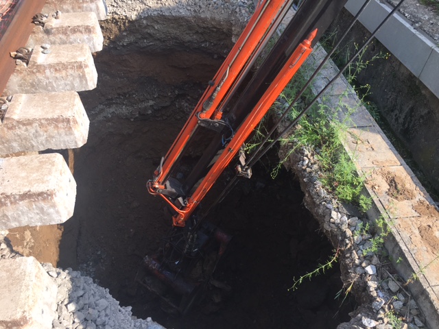 Saneado del fondo del socavón una vez seco